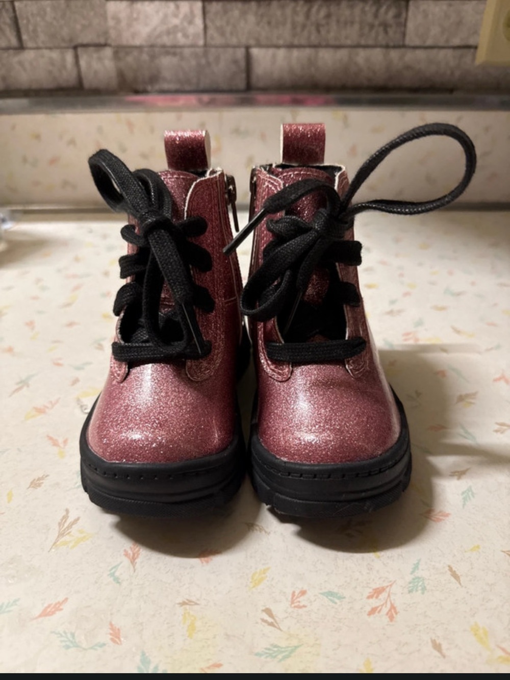 UGG Girls Sparkle Pink Lace-Up Ankle Boots